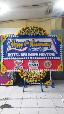 Papan Bunga di Pinggir Karanggede
